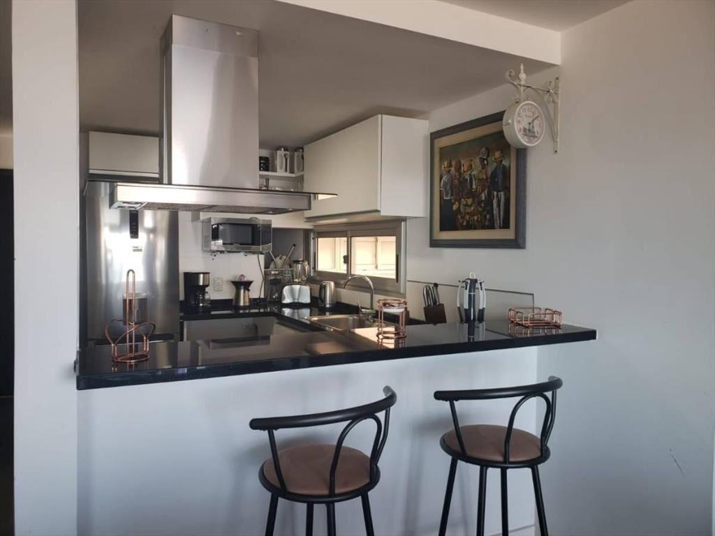 Apartamento en venta de 2 dormitorios c/ cochera en Play...