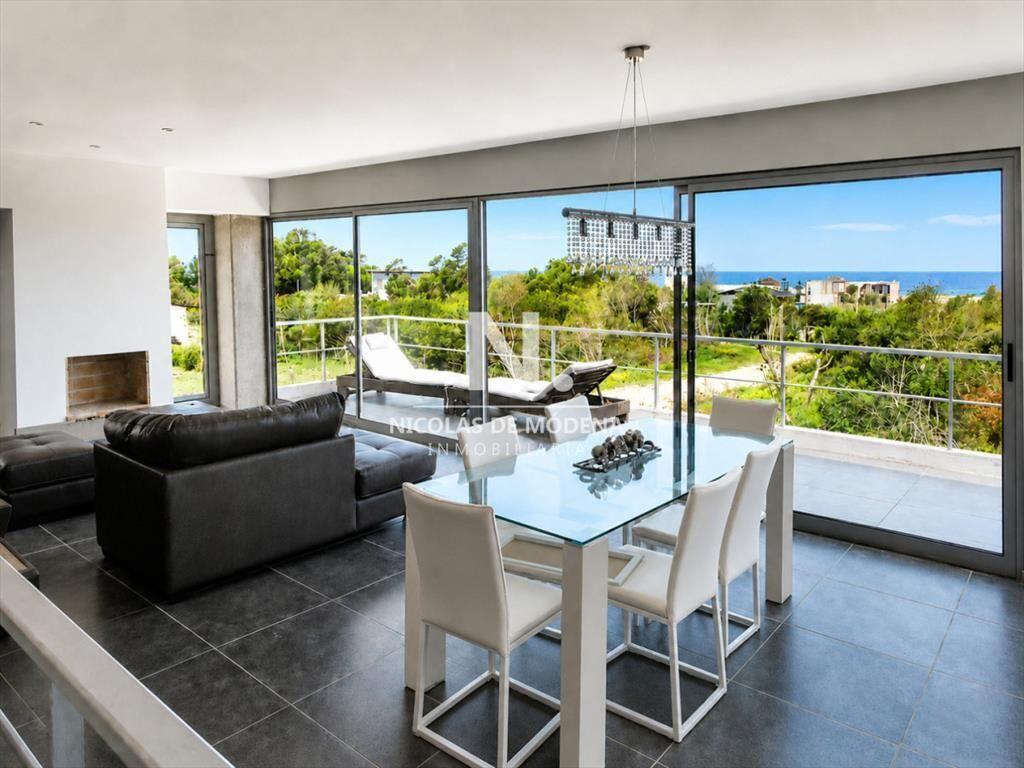 Casa nueva y equipada a pocos metros de la playa