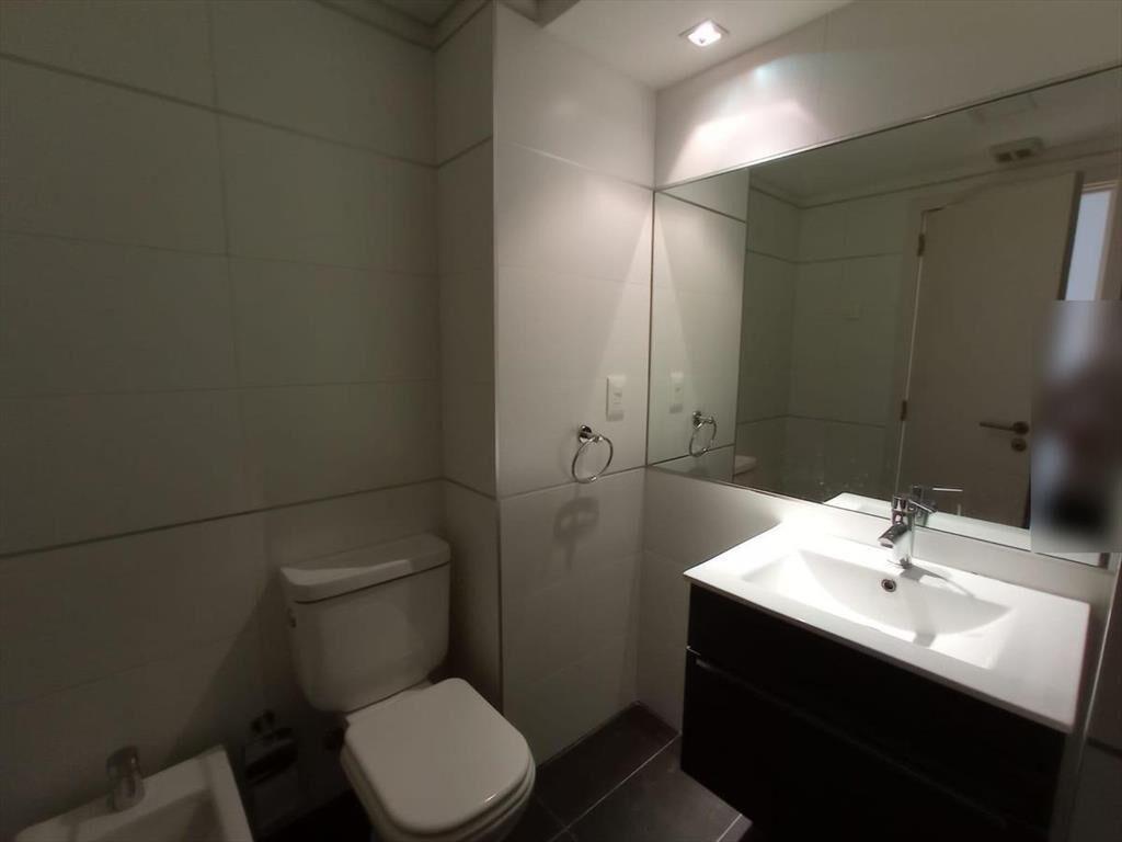 Rambla de Malvin, nuevo , 2 dormitorios, dos baños , gge ,