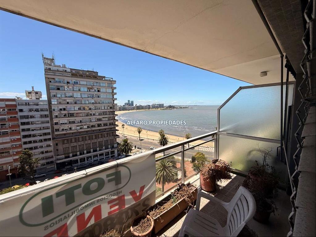 PISO ALTO FRENTE AL MAR PLAZA GOMENSORO UNICO