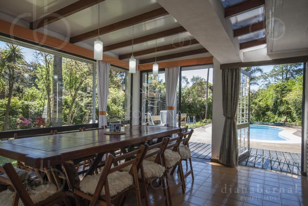 Casa alquiler Pinares, Punta del Este, 4 dormitorios, pisci