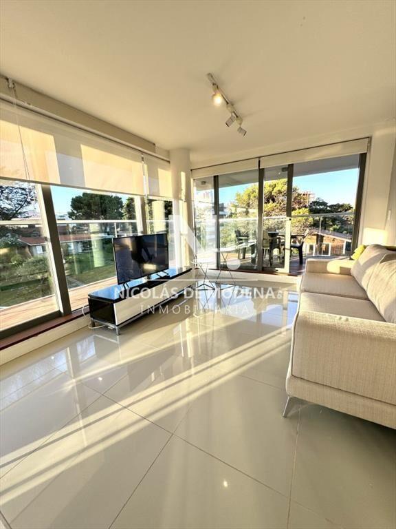 En venta apartamento de 2 dormitorios, balcon con
