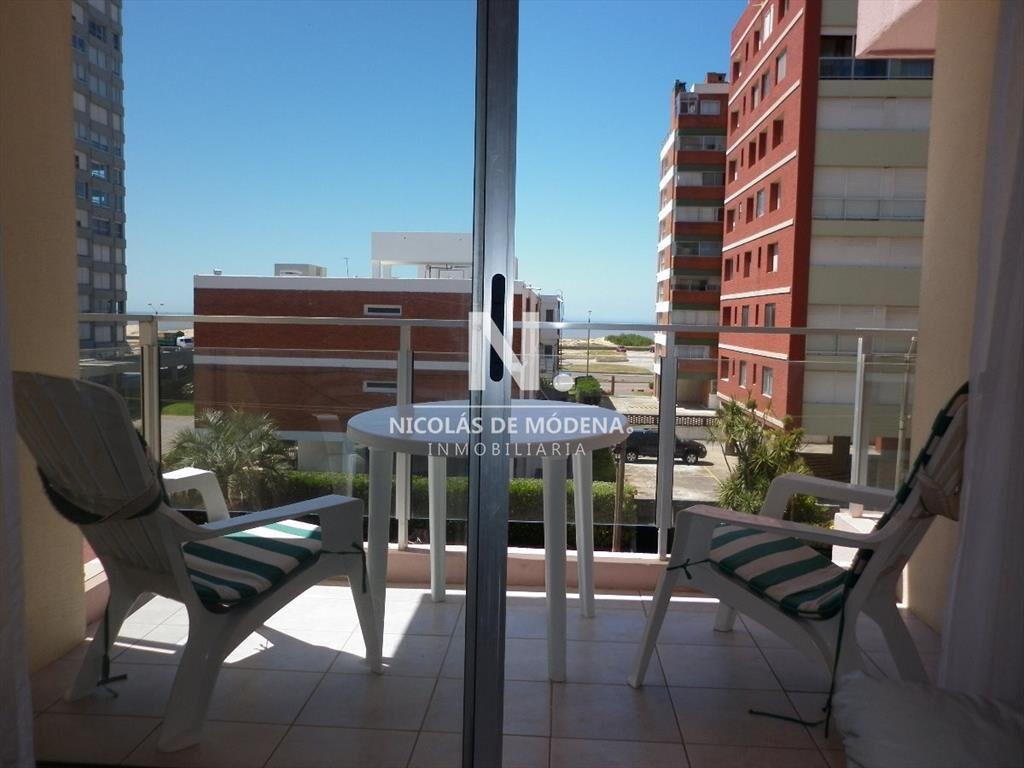 Lindo apartamento de 2 dormitorios con 2 baños