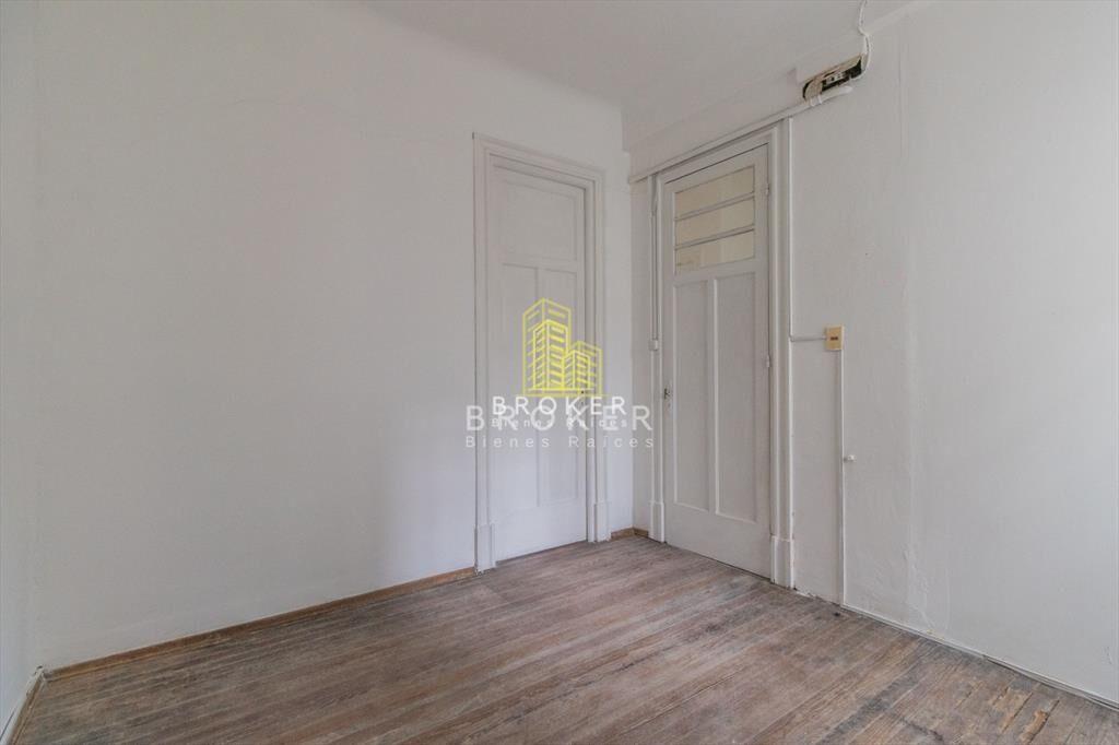 Apartamento 4 dormitorios en Centro Sur