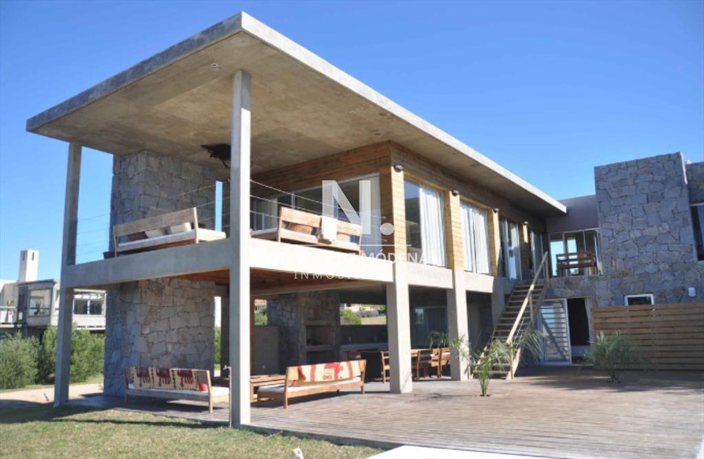 Casa en Village del Faro de 5 dormitorios en