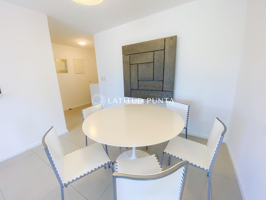 Roosevelt, apartamento de 2 dormitorios