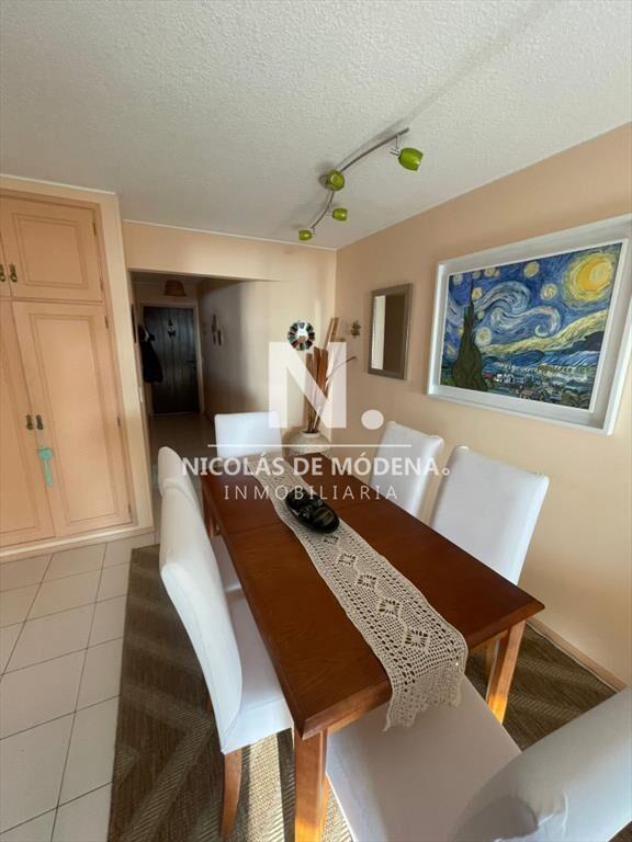 Vende apartamento de 2 dormitorios con agradable