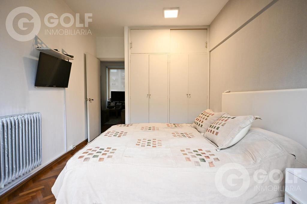 Venta de apartamento 3 dormitorios con cochera en Pocitos