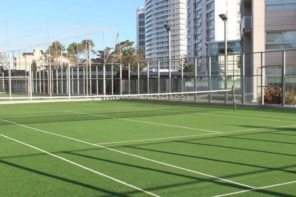 Apartamento en venta de 2 dormitorios en Miami