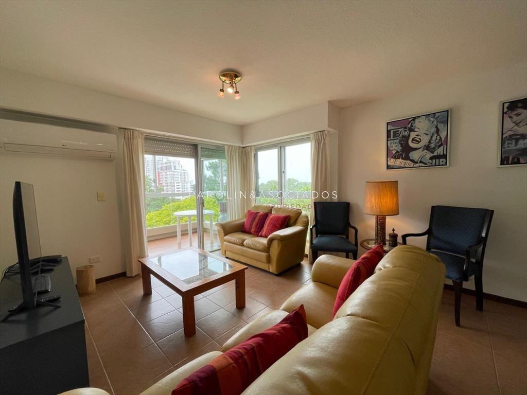 Departamento en venta en Parquemar Bosque, Punta