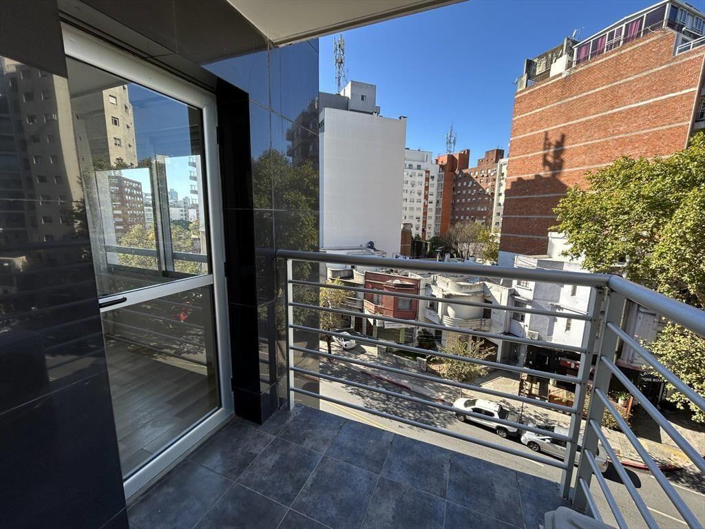 Venta de Apartamento con 1 dormitorio y garaje en Punta Carr