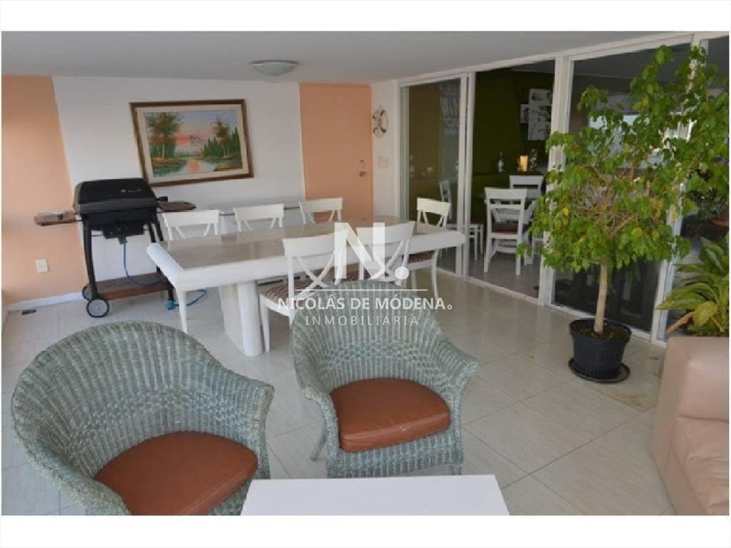 Playa de los Ingleses, departamento en venta.