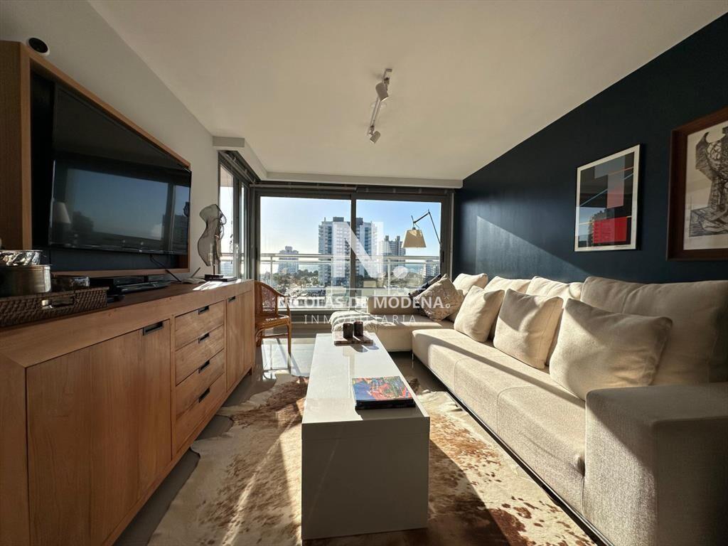 Vende departamento de 2 dormitorios finamente en