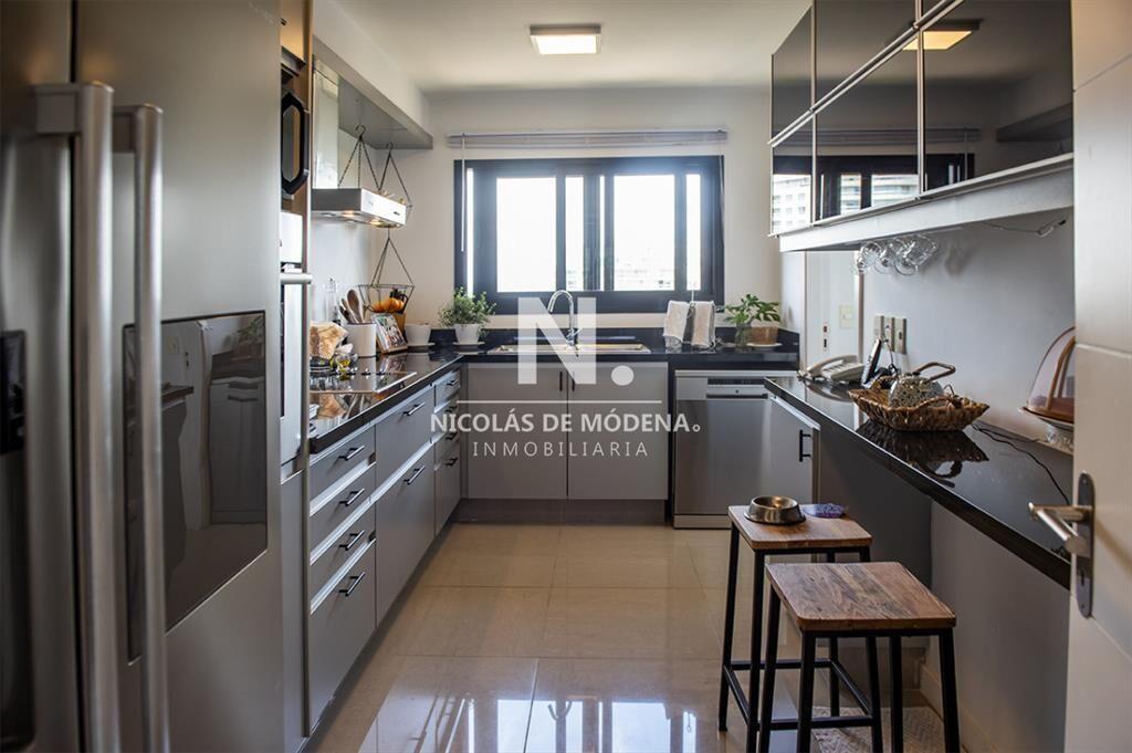 Hermoso Departamento en venta de 3 dormitorios,