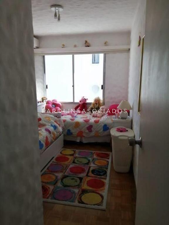 Apartamento de 3 dormitorios en venta en Punta