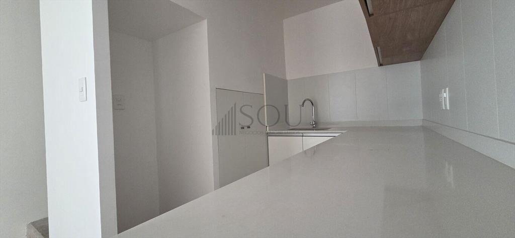 VENTA APARTAMENTO CON RENTA 2 DORMITORIOS Y PARRILLERO CORD