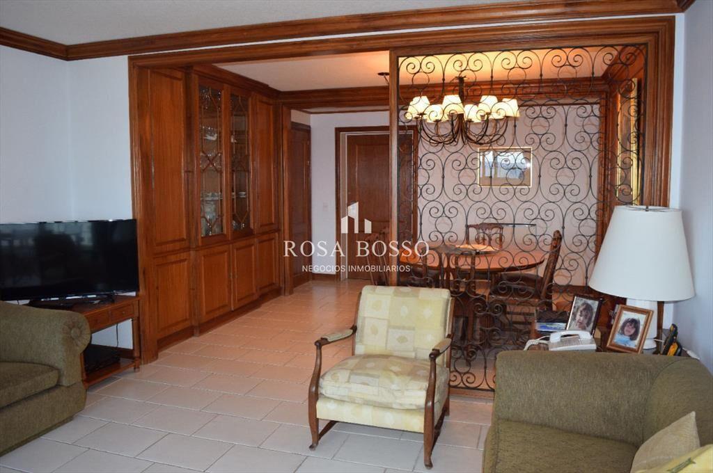 Apartamento en Peninsula, 3 dormitorios *