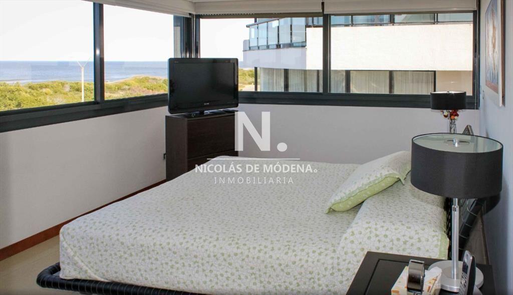 DEPARTAMENTO, 3 DORMITORIOS Y SERVICIO, PUNTA DEL