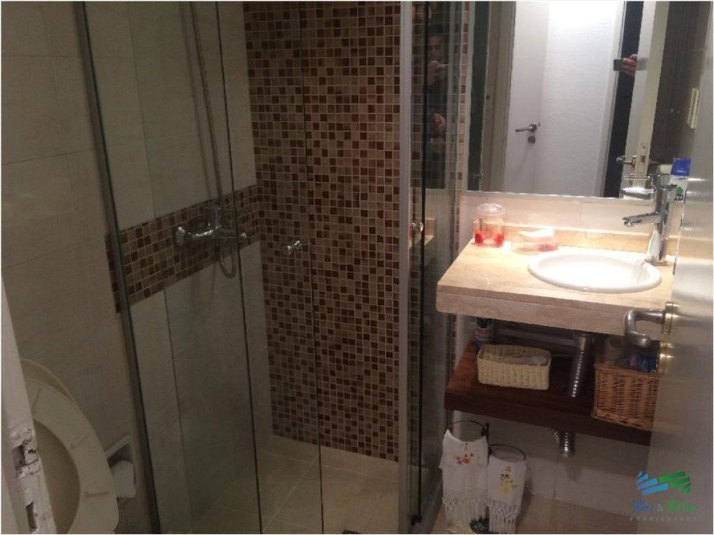 Apartamento en venta, piso alto con vista al mar