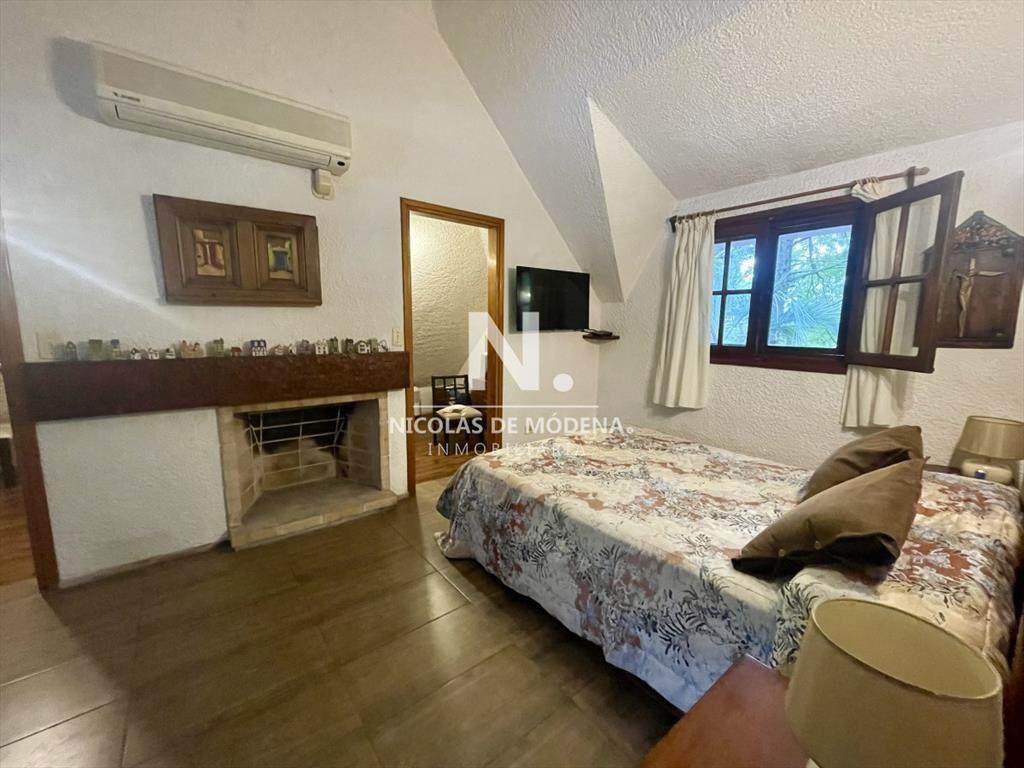 Magnifica casa en Punta Ballena de 7 dormitorios,