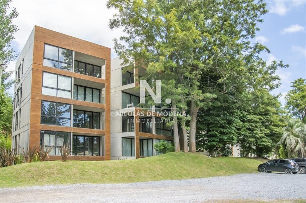 Vende apartamento en Edificio Be House, unidad de