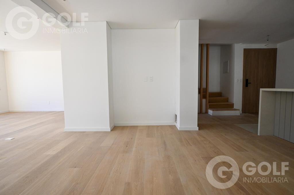 Venta de apartamento 3 dormitorios TRENTO