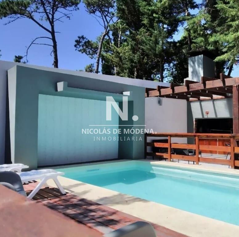 CASA EN VENTA EN CANTEGRIL, PLAYA MANSA, ZONA DE