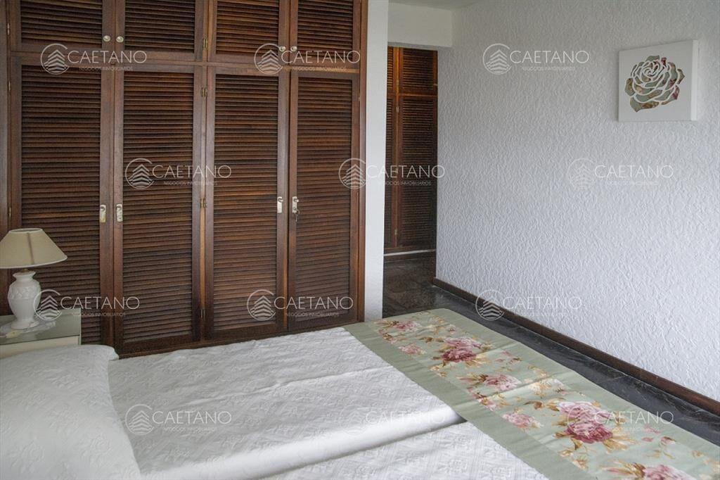 Apartamento en Venta de 3 dormitorios en parada 2