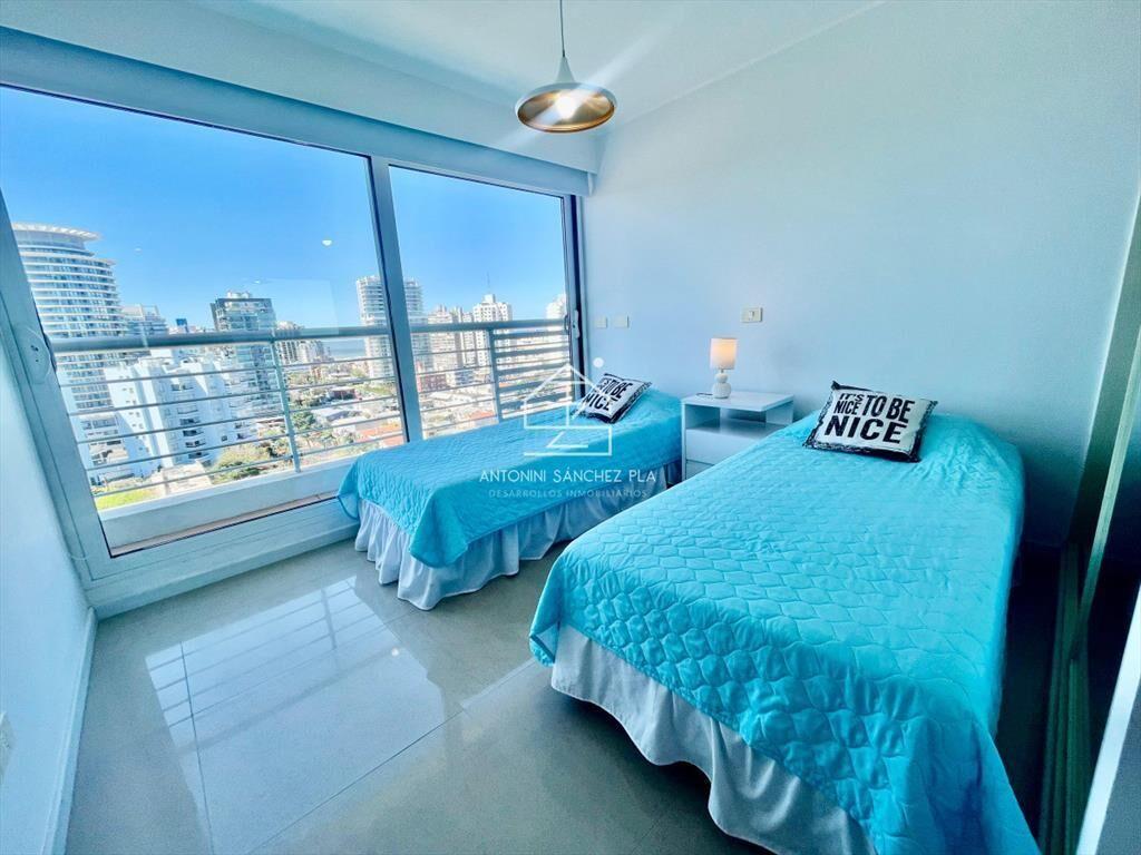 VENTA APARTAMENTO 3 DORMITORIO PUNTA DEL ESTE