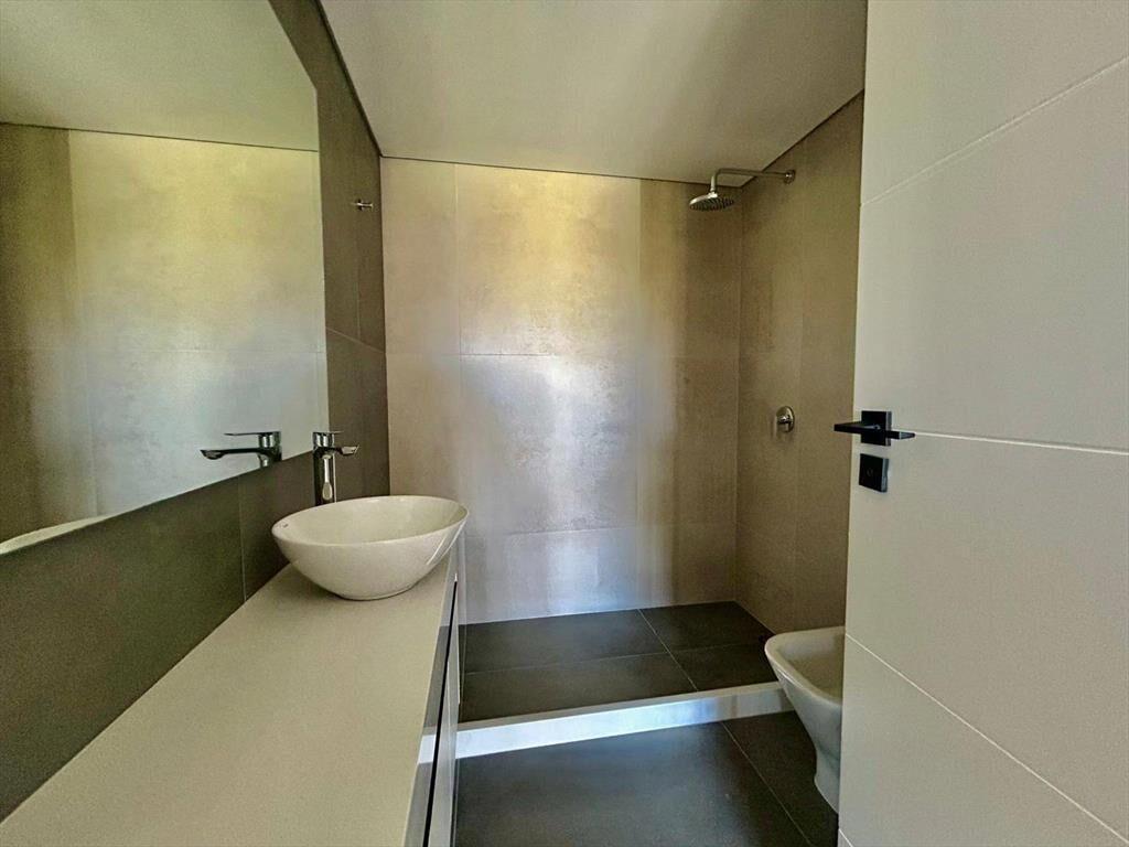 Venta de Apartamento con 3 dormitorios en Carrasco norte