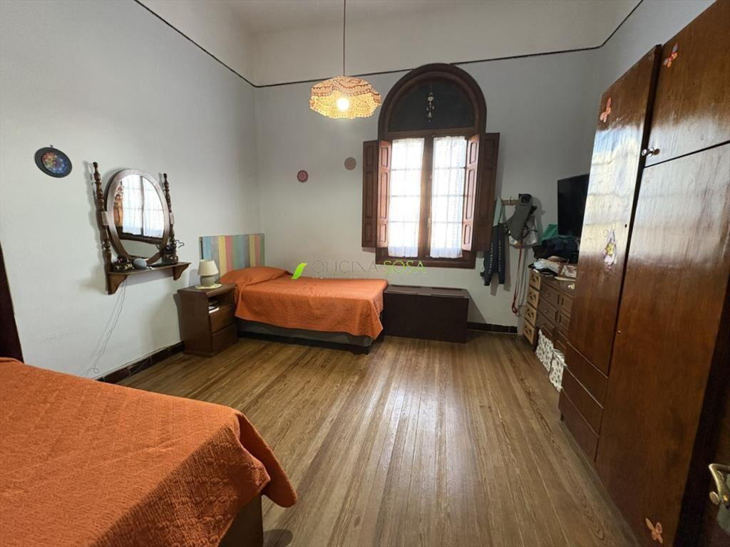 GRECIA ESQ. HOLANDA - DE ALTOS