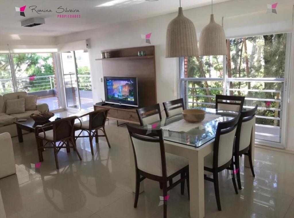 vernta 2 dormitorios en Aidy Grill Punta del Este