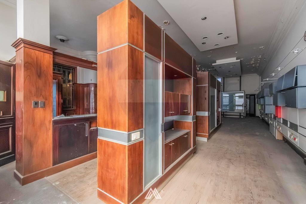 VENTA LOCAL 300 M² CON GRAN POTENCIAL CIUDAD VIEJA