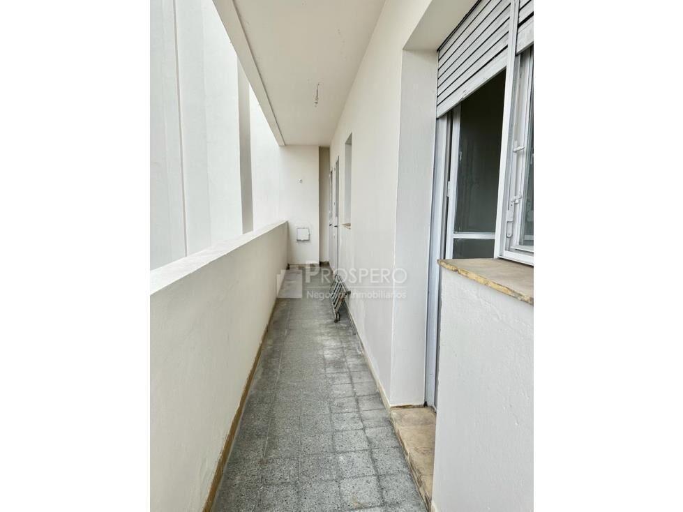 VA1601/P Venta apto 3 dormitorios Centro garaje CON RENTA