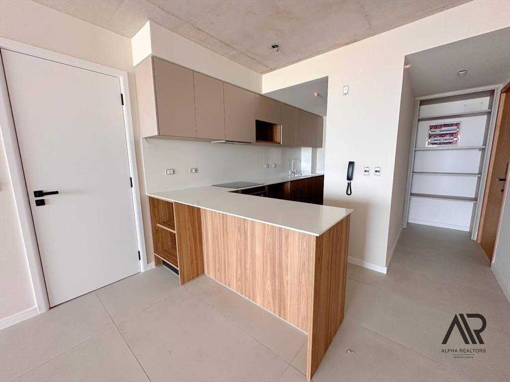 Apartamento en venta c/ cochera en Playa Brava
