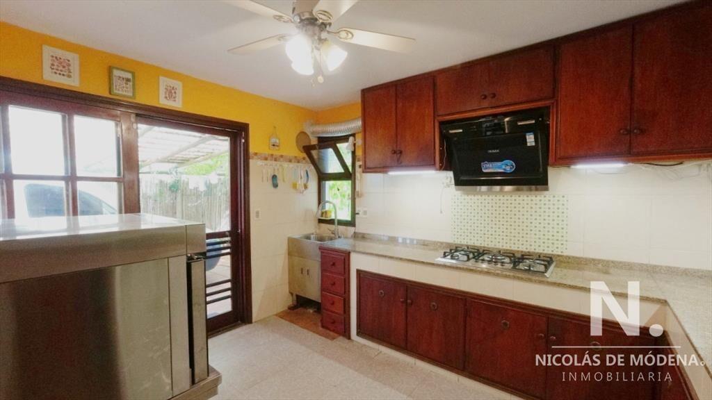 Casa en venta , Altos de Pinares , Punta del Este