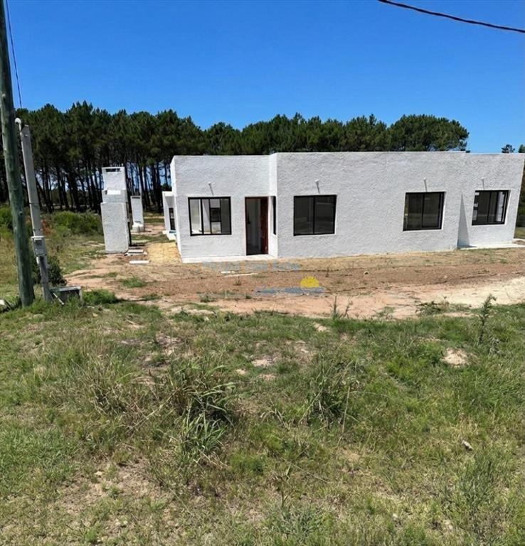 Casa PH en Venta de 2 dormitorios en Punta Negra