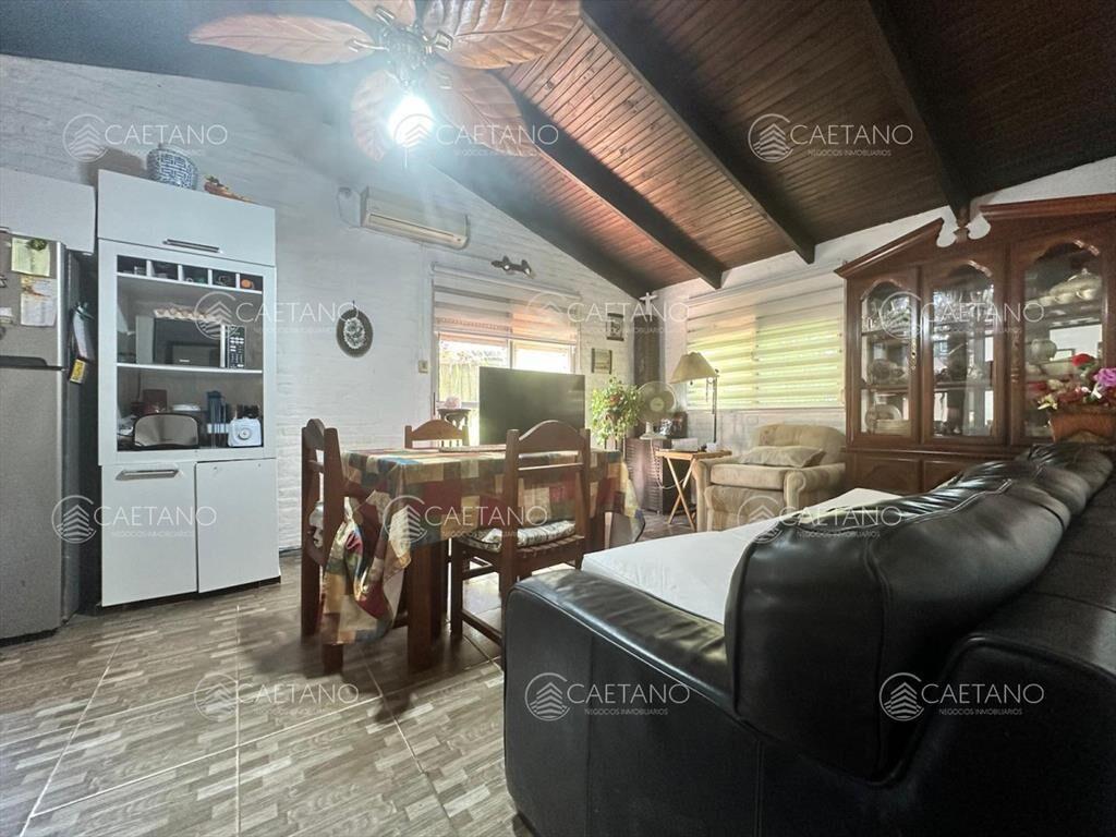 Venta de casa en Tio Tom, Punta Ballena a 50 del