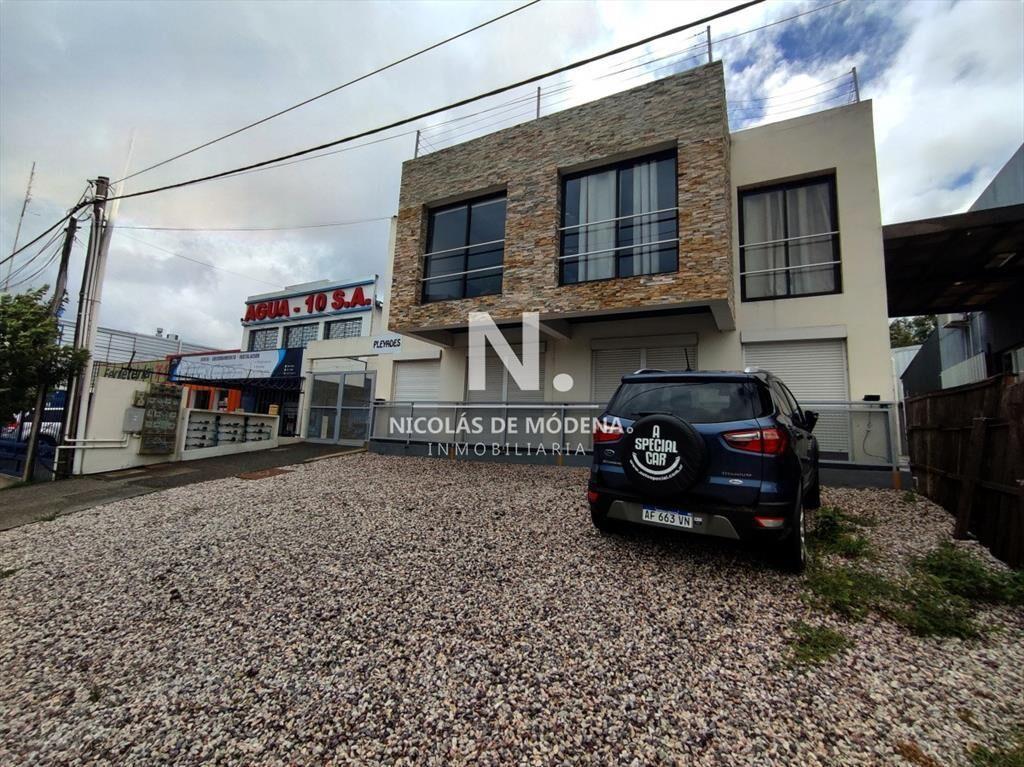 Venta complejo de apartamentos en Maldonado.