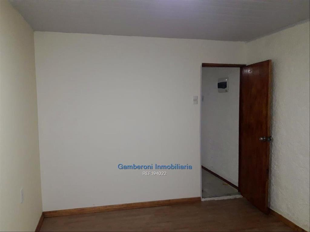 Venta de 3 casas en Colón. Con renta.