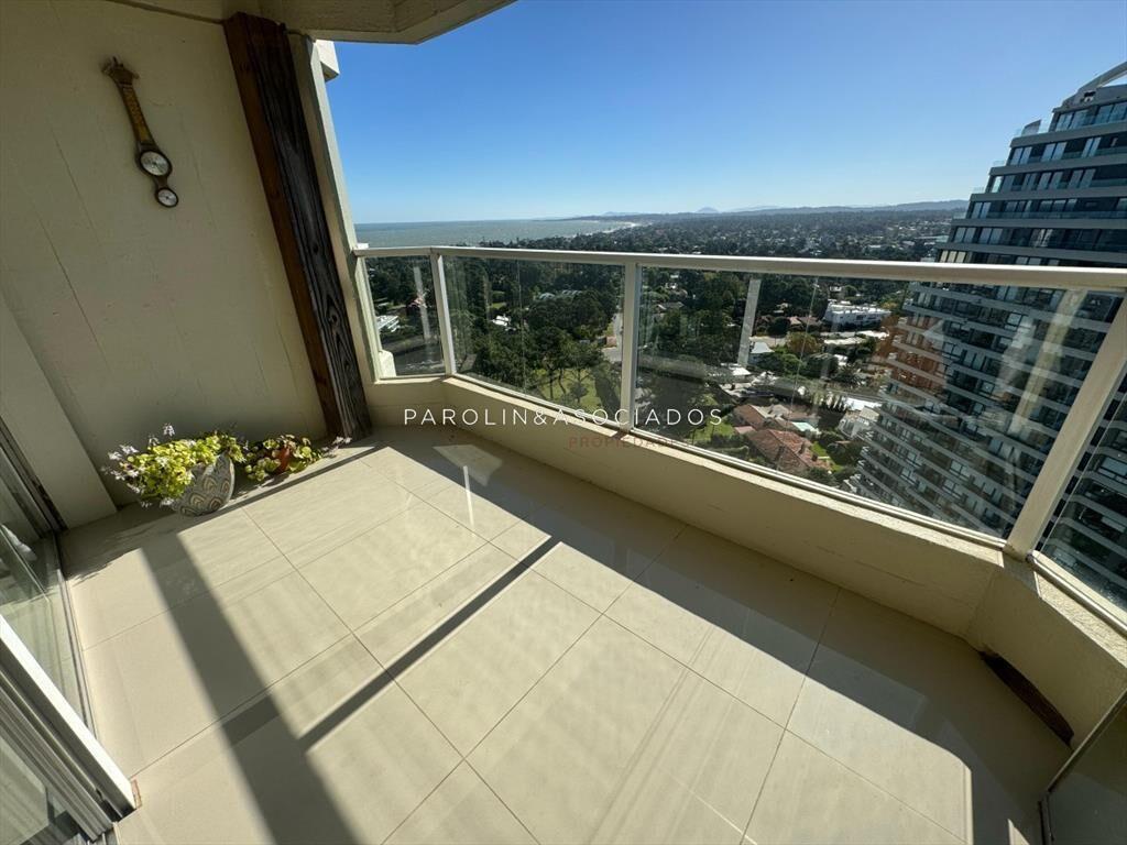 Apartamento 2 dormitorios en Roosevelt