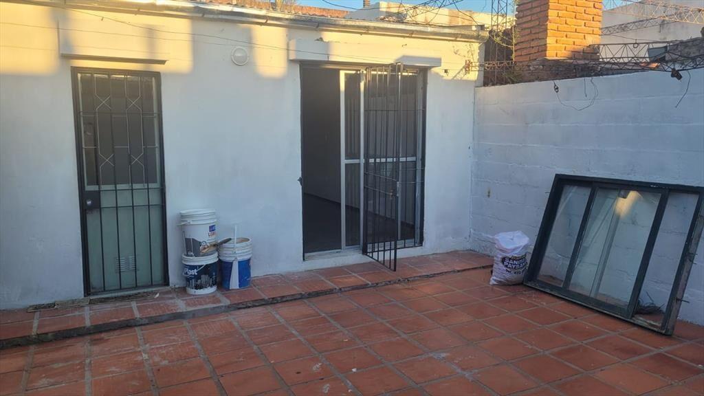Casa en ALQUILER de dos dormitorios