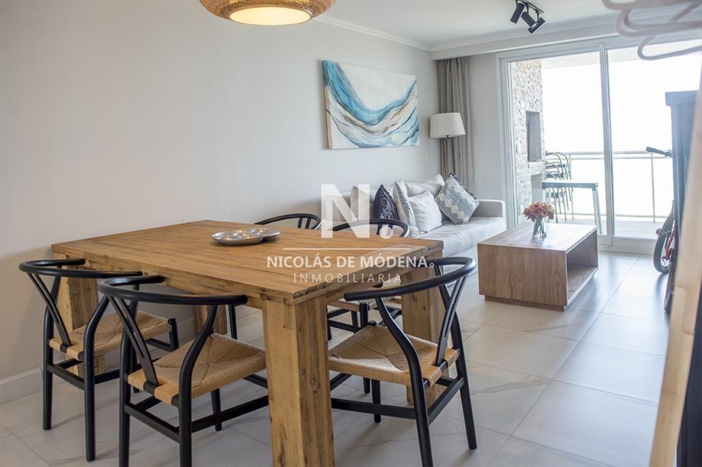 Vende departamento de 2 dormitorios en Playa del
