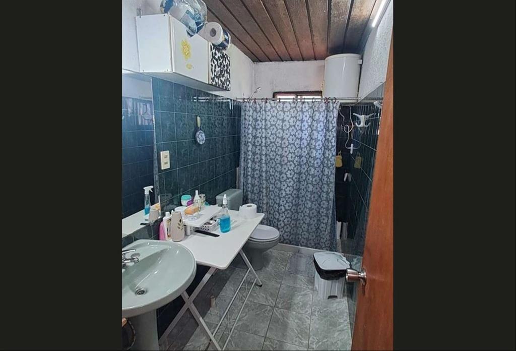 EN DOBLE NIVEL 3 dormitorios Casa Venta Lomas de Solymar Su