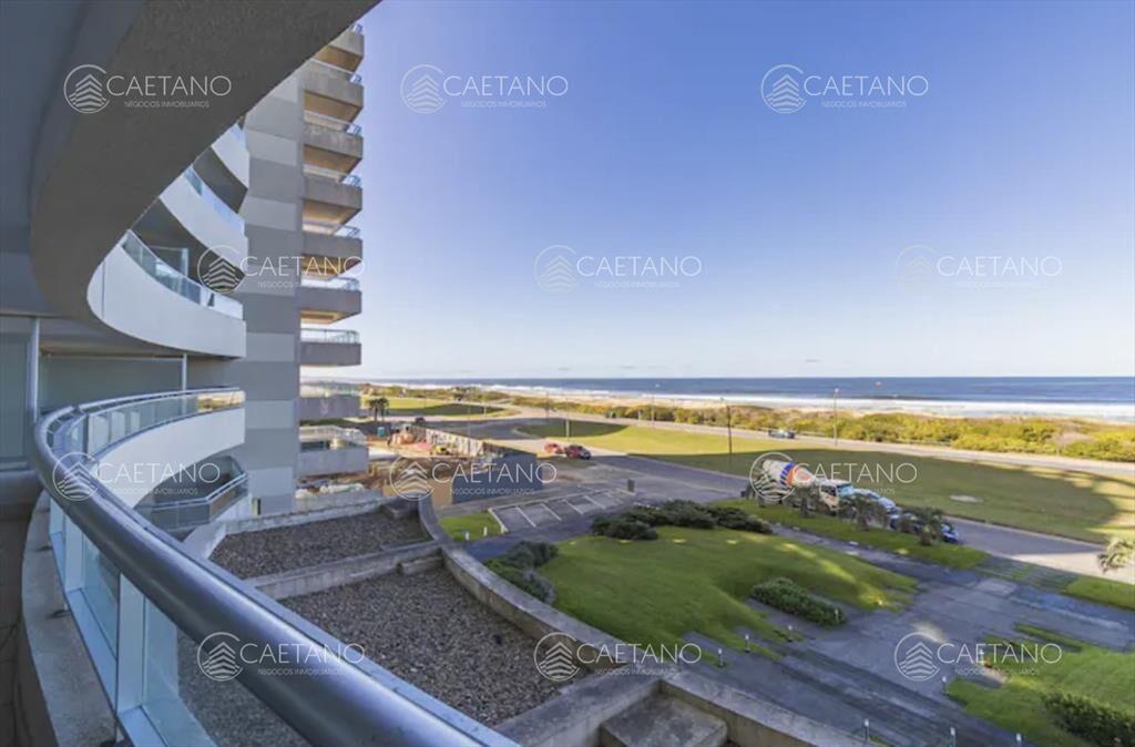 Alquiler apartamento en Punta del Este con vista