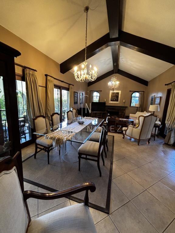 Venta Casa en una planta 3 dormitorios y servicio
