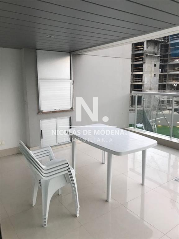 Vende apartamento de 2 dormitorios en miami II,