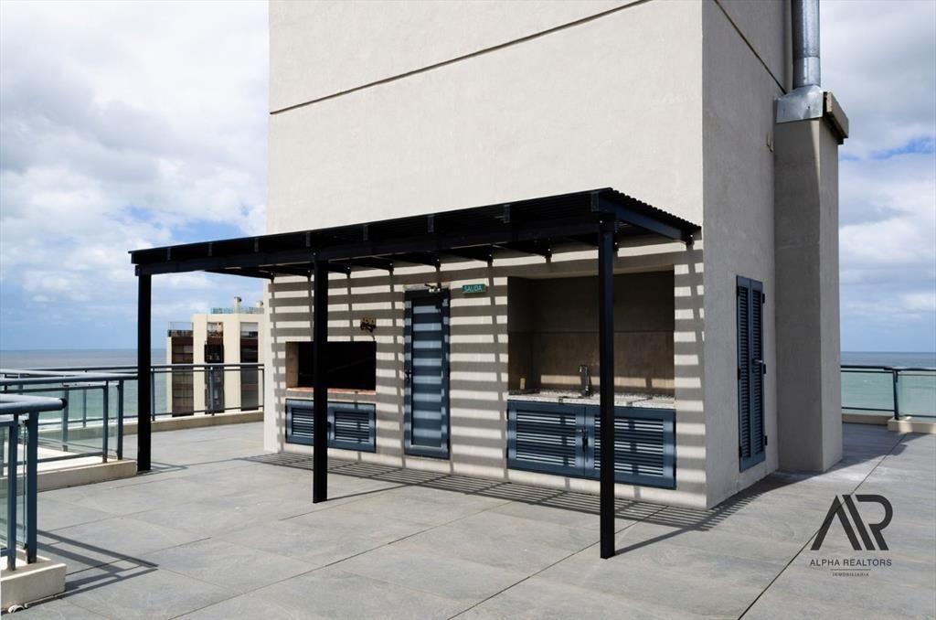 PENTHOUSE a estrenar 2 DORMITORIOS a metros de PLAYA BRAVA