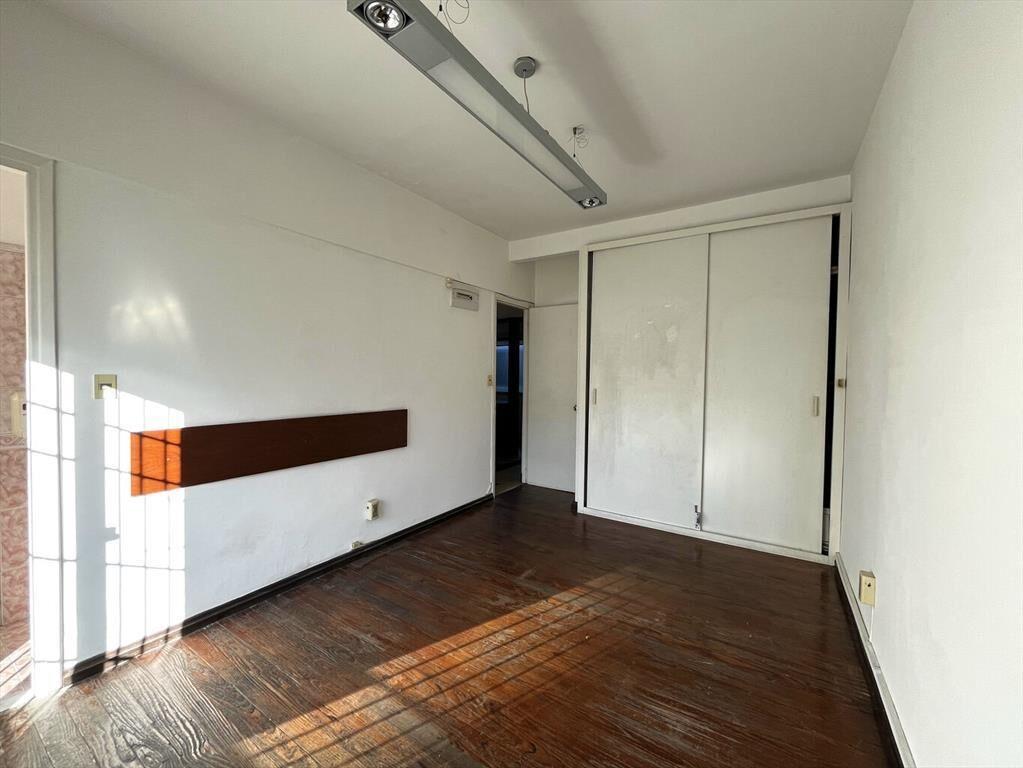 A PASOS DE SOCA Y GESTIDO! CASA DE DOS PLANTAS, GARAGE Y PA
