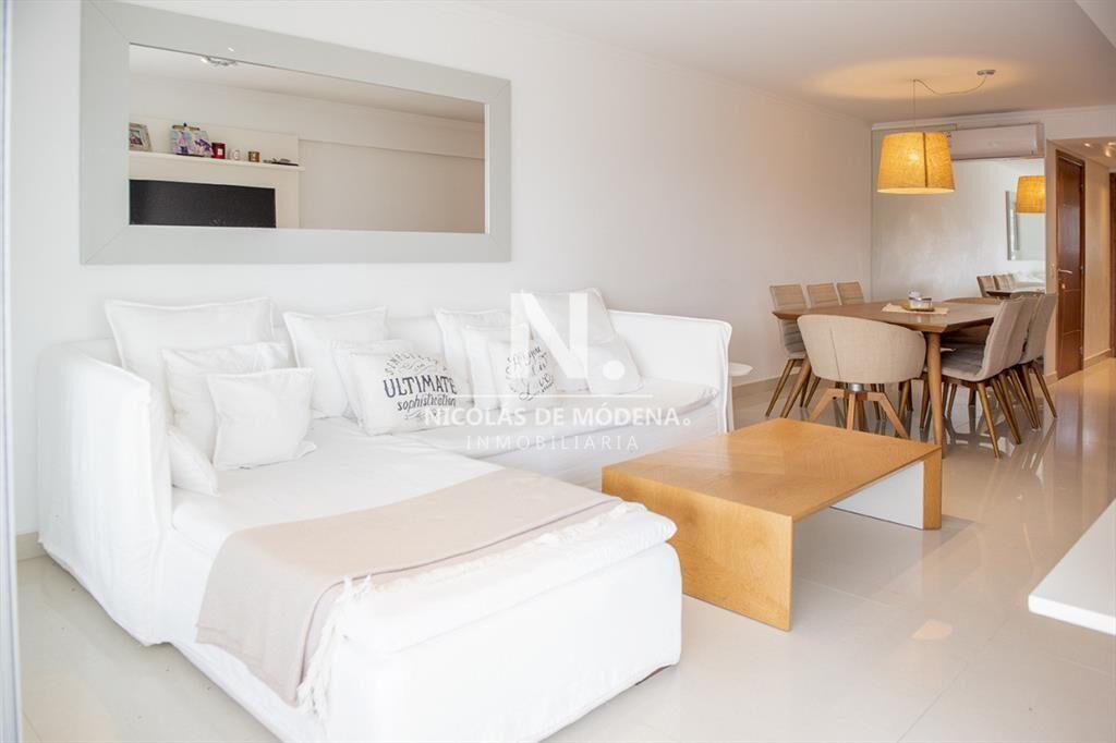 Espectacular departamento en Playa Mansa, Punta